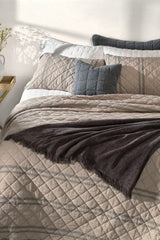 Room Quilt Set | Double/Queen