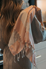 Diamond Hand Towel | Grapefruit