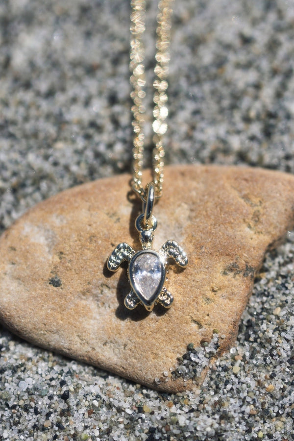 Turtle Treasure Necklace | Gold