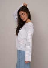 Moana Pullover | White
