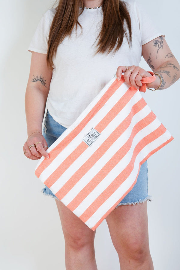 The Mira Large Wet/Dry Bag | Coral